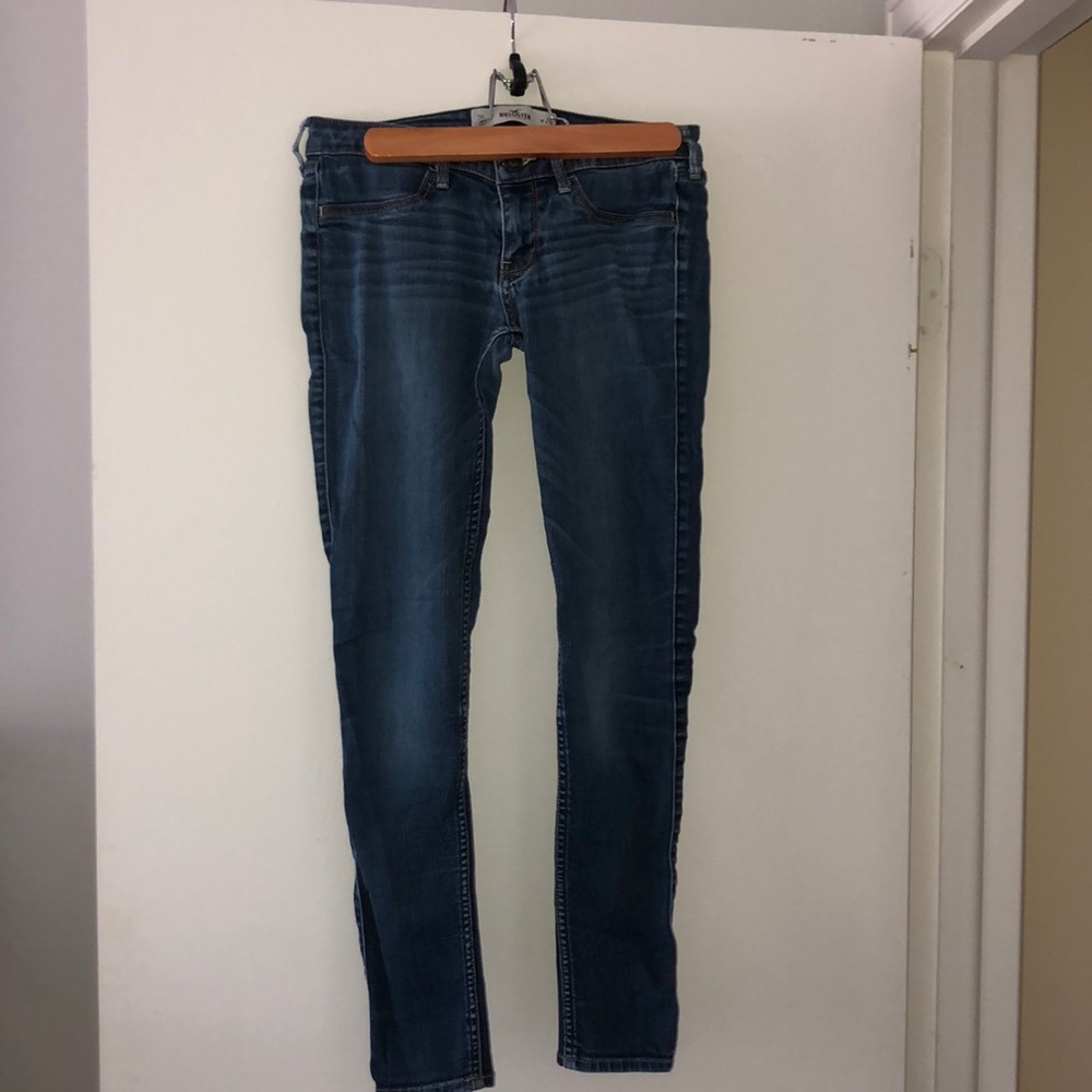 Hollister skinny jeans size 3